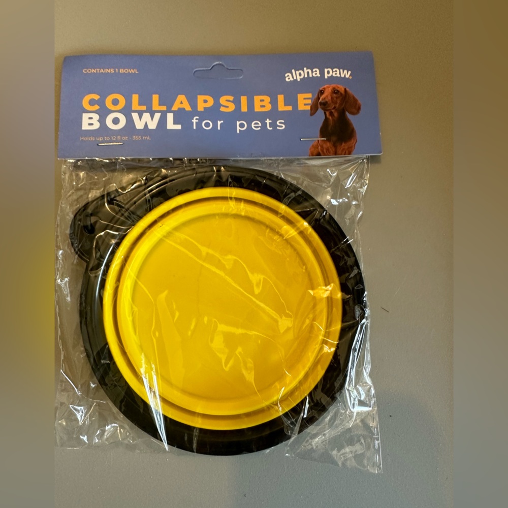 Alpha Paw collapsible yellow pet bowl new